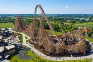 Wycieczka szkolna Kraków, Energylandia i Ojców – 3 dni
